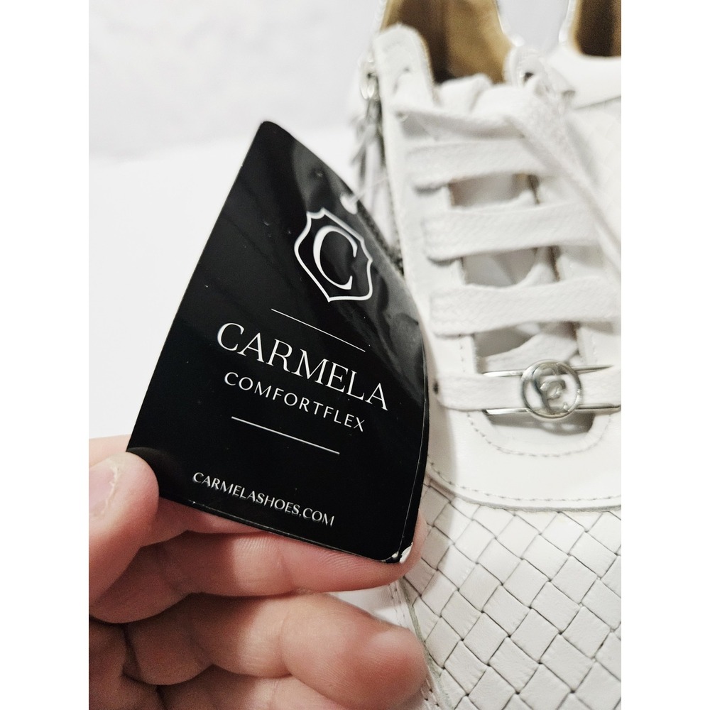 Carmela Women's Casual Wedge Leather Sneakers, Size Euro 40 White - Picture 10 of 16